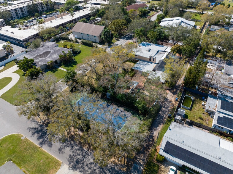 5635 7th Ave N, Saint Petersburg, FL for sale - Building Photo - Image 3 of 134