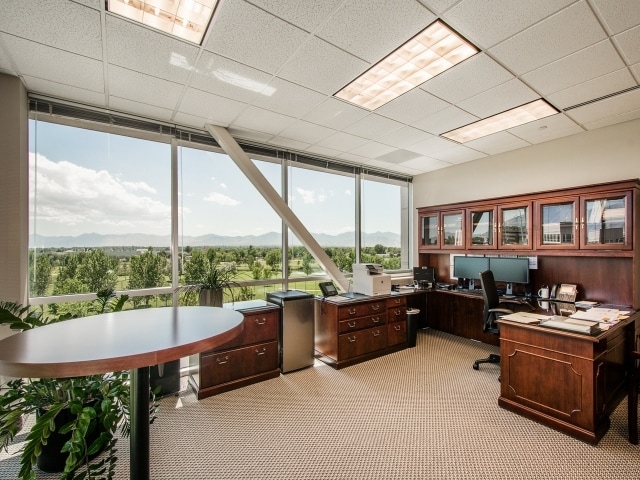 4192 S Riverboat Rd, Salt Lake City, UT for sale - Interior Photo - Image 2 of 10