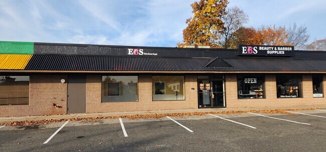 Plus de détails pour 1168 Boston Rd, Springfield, MA - Commerce de détail à vendre