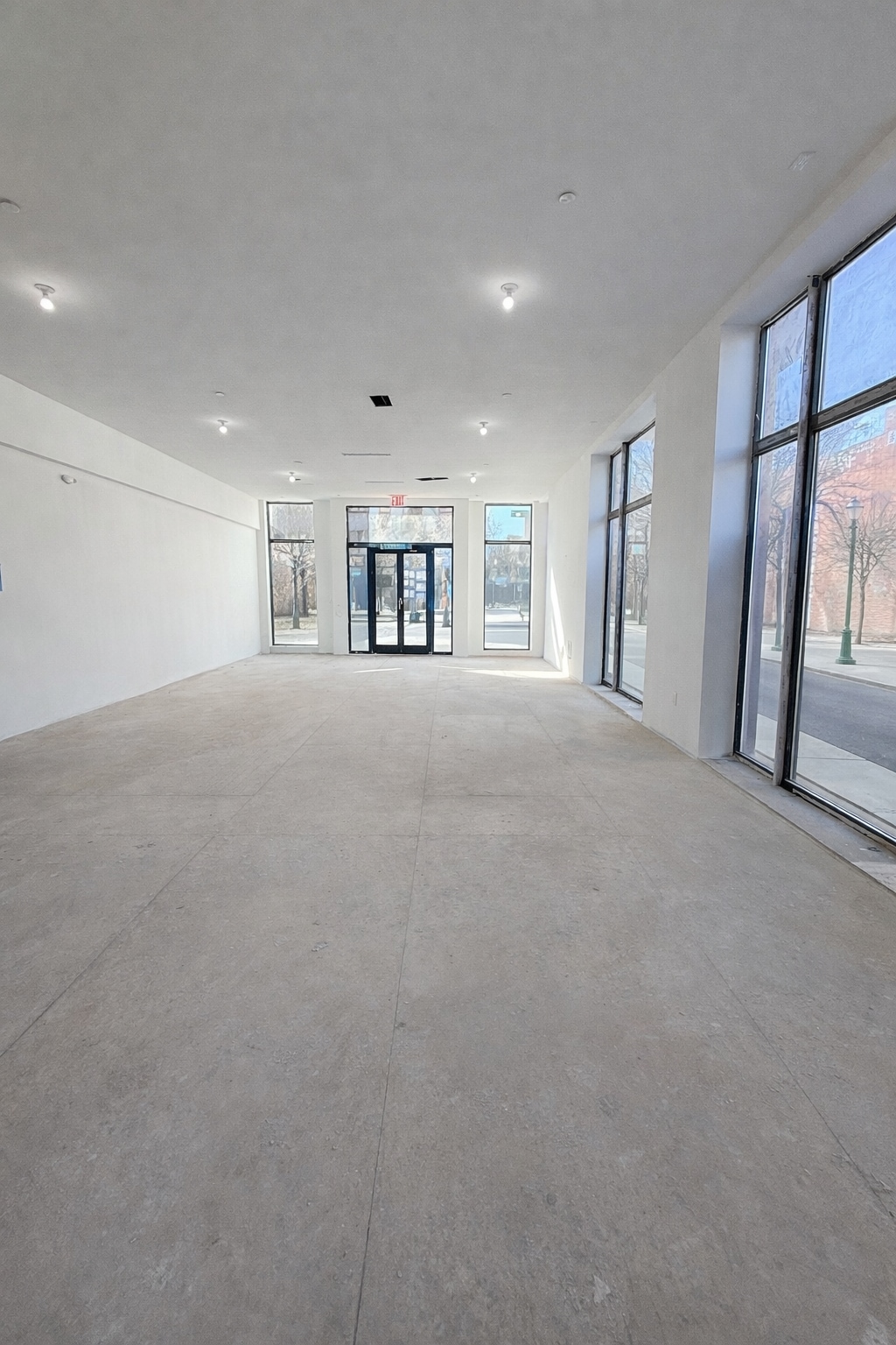 169 Knickerbocker Ave, Brooklyn, NY for lease Building Photo- Image 1 of 10