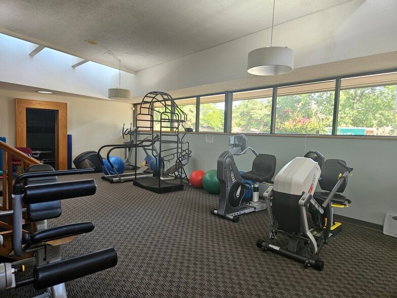 5610 Gratiot Rd, Saginaw, MI for sale - Building Photo - Image 3 of 16