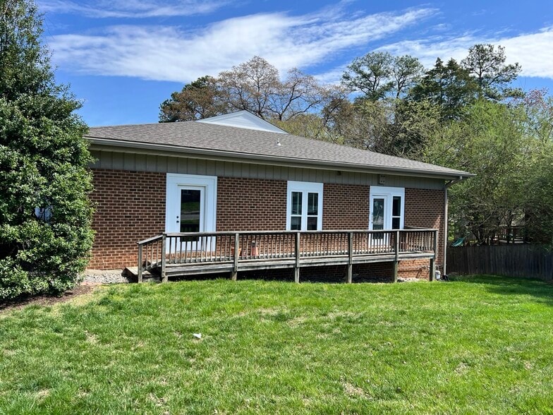 6714 Patterson Ave, Richmond, VA for lease - Building Photo - Image 3 of 4