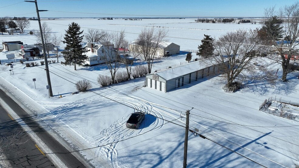 410 E Jasper St, Goodland, IN à vendre - Photo du bâtiment - Image 3 de 3