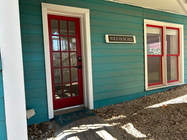 Plus de détails pour 1619 W 6th St, Austin, TX - Bureau à louer