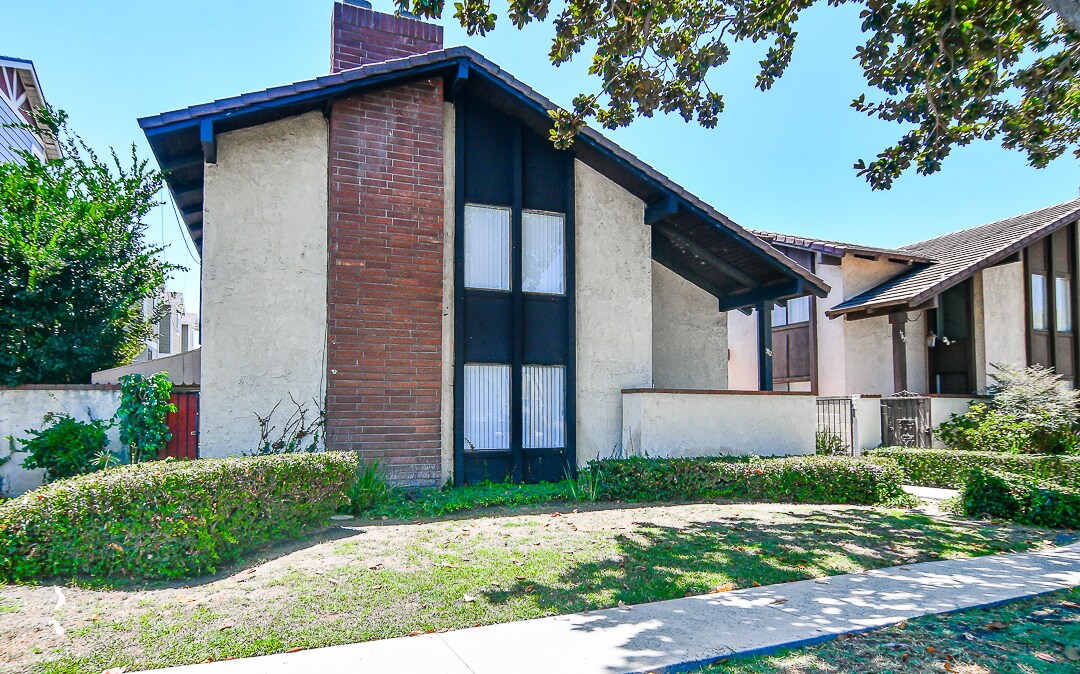 3712 Howard Ave, Los Alamitos, CA à vendre Photo principale- Image 1 de 6