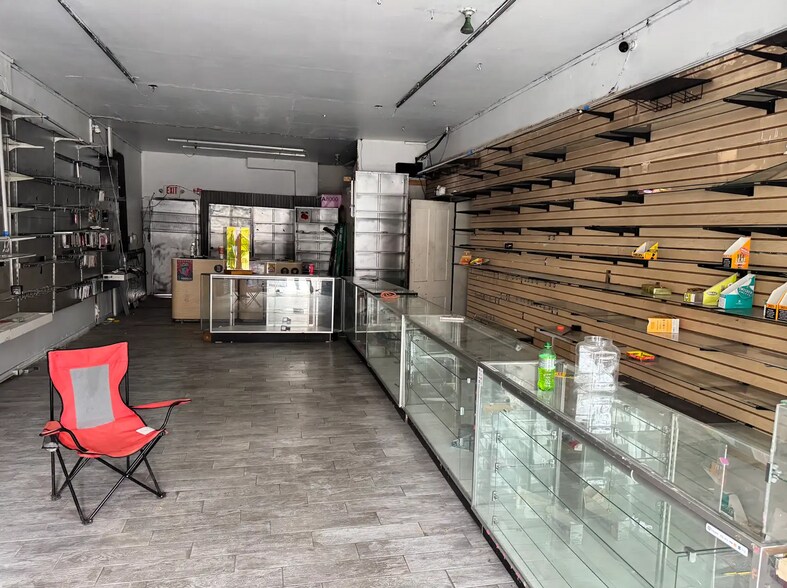 1521-1527 W Market St, Louisville, KY à vendre - Photo intérieure - Image 2 de 9