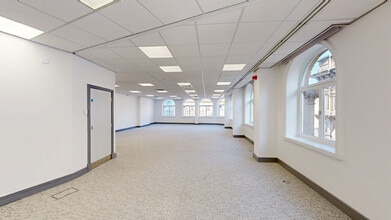 Boar Ln, Leeds à louer Numérisation 3D de Matterport- Image 1 de 11