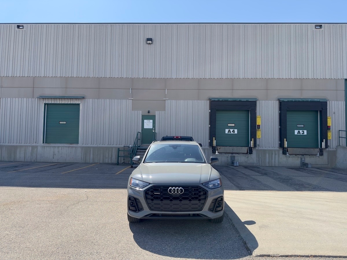 2730 39th Ave NE, Calgary, AB for lease Building Photo- Image 1 of 6