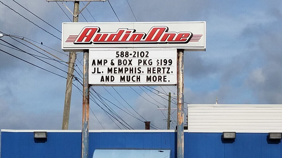 894 E Little Creek Rd, Norfolk, VA à louer - Photo du bâtiment - Image 3 de 17