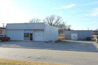 Plus de détails pour 131 SE Cholwell Ave, Bartlesville, OK - Industriel à vendre
