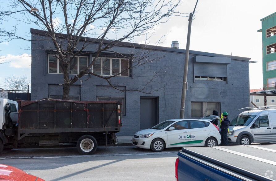 129 Border St, East Boston, MA for lease - Building Photo - Image 2 of 3