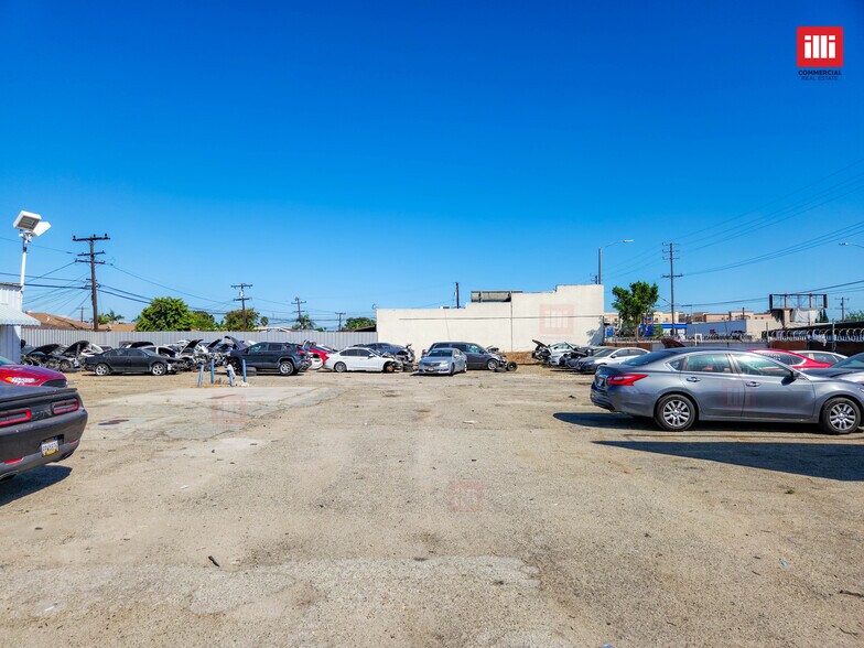 3839-3853 W Imperial Hwy, Inglewood, CA à louer - Photo du bâtiment - Image 2 de 12