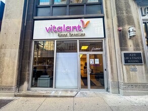 429 Fourth Ave, Pittsburgh, PA for lease Interior Photo- Image 1 of 5