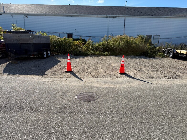 15 Jan Sebastian Dr, Sandwich, MA à vendre - Photo du bâtiment - Image 3 de 9