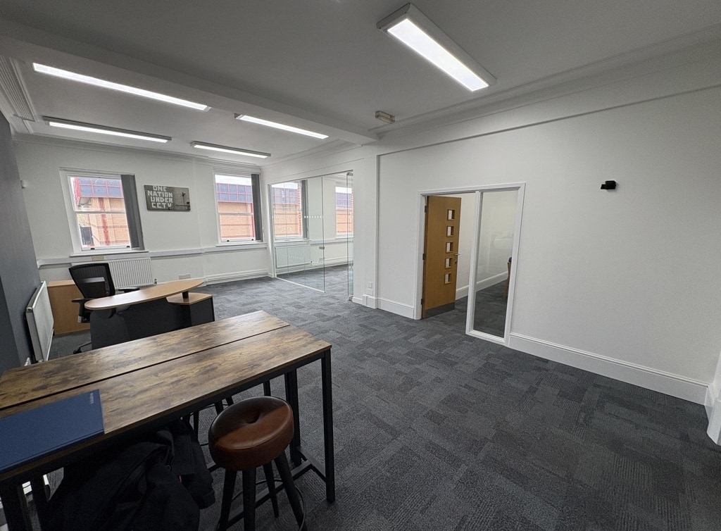 Canute Rd, Southampton for lease Interior Photo- Image 1 of 6