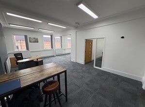 Canute Rd, Southampton for lease Interior Photo- Image 1 of 6