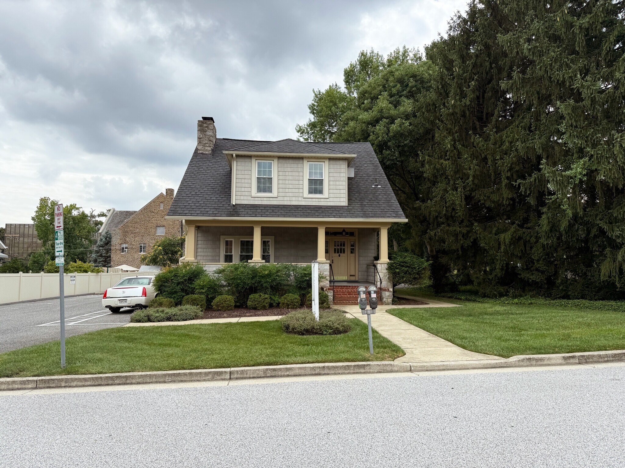 405 W Pennsylvania Ave, Towson, MD à louer Photo du bâtiment- Image 1 de 5