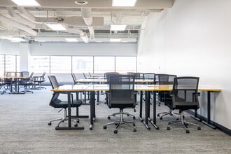 790 N Milwaukee St, Milwaukee, WI for lease Interior Photo- Image 1 of 8