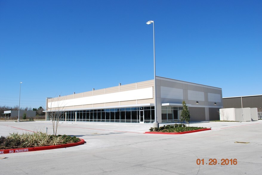 641 Rankin Rd, Houston, TX à louer - Photo principale - Image 2 de 15