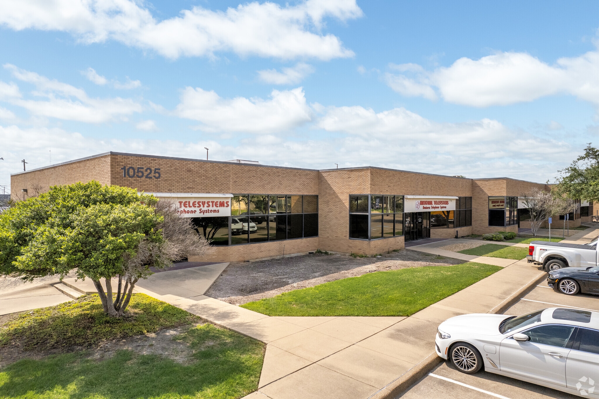 10525 Newkirk St, Dallas, TX for sale Building Photo- Image 1 of 5