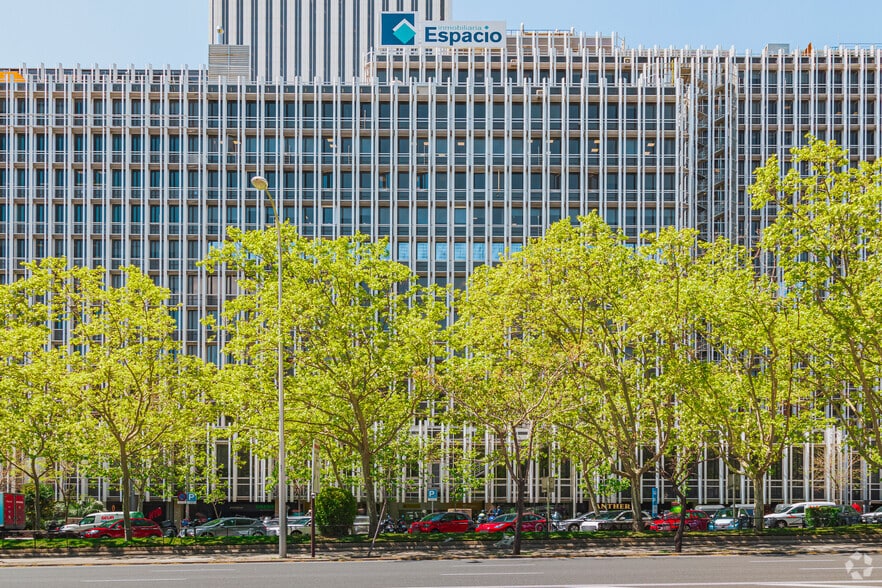 Paseo Castellana, 91, Madrid, Madrid for lease - Building Photo - Image 2 of 3