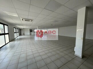 Plus de détails pour Bureau à louer