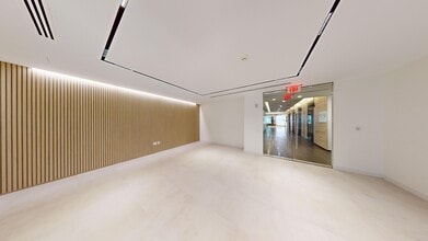 201 S Biscayne Blvd, Miami, FL for lease Building Photo- Image 2 of 56