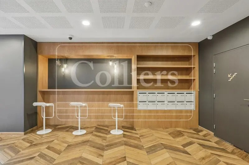 59 Rue De Saint-Cyr, Lyon for lease Lobby- Image 1 of 13