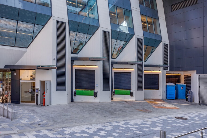 1289 Hornby St, Vancouver, BC for sale - Building Photo - Image 2 of 12