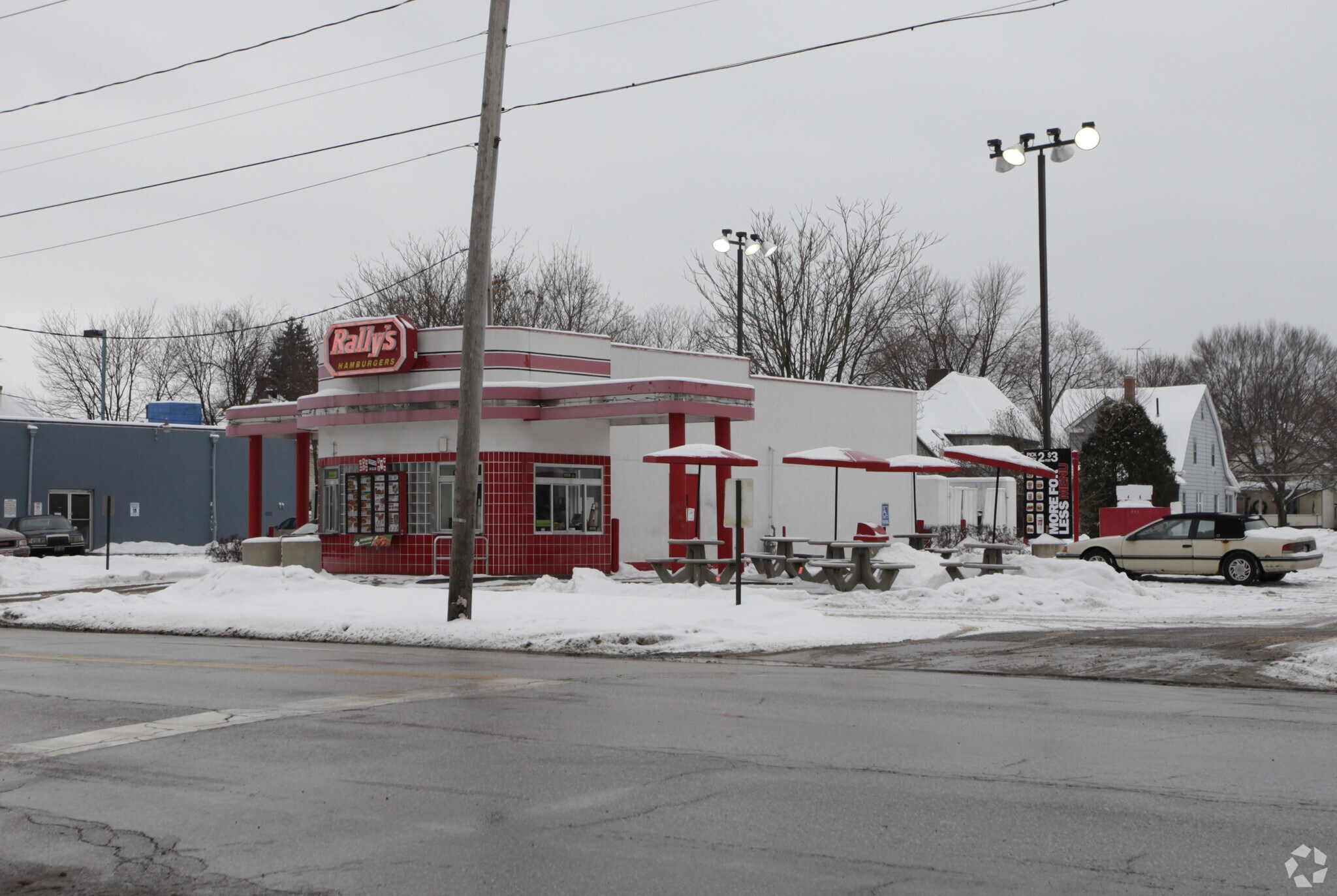 254 N Wooster Rd, Barberton, OH for lease Primary Photo- Image 1 of 4