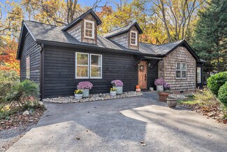 Plus de détails pour 35 Wilcox Rd, Tryon, NC - Multi-résidentiel à vendre