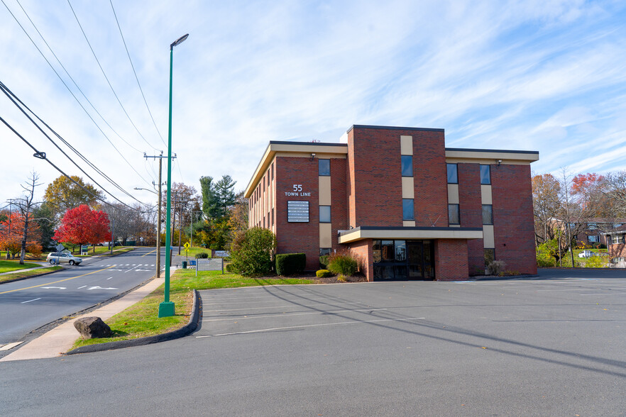 55 Town Line Rd, Wethersfield, CT for lease - Building Photo - Image 1 of 11