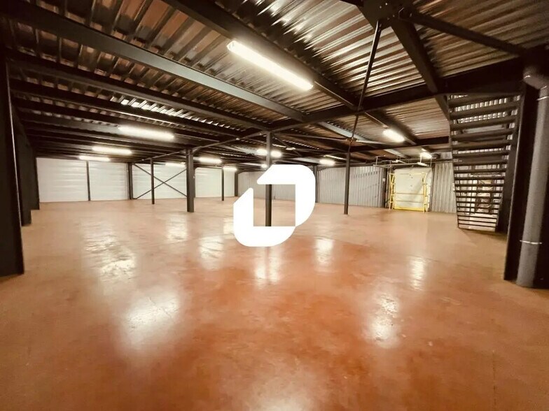 471 Rue Louis Arnal, Lozanne à louer - Photo du bâtiment - Image 2 de 29