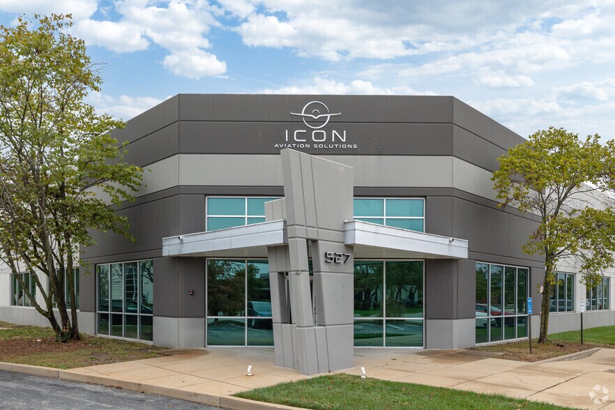 527-535 Trade Center Blvd, Chesterfield, MO à vendre - Photo du bâtiment - Image 3 de 5