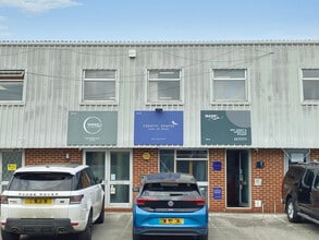 Southview Park, Reading for lease Building Photo- Image 1 of 12