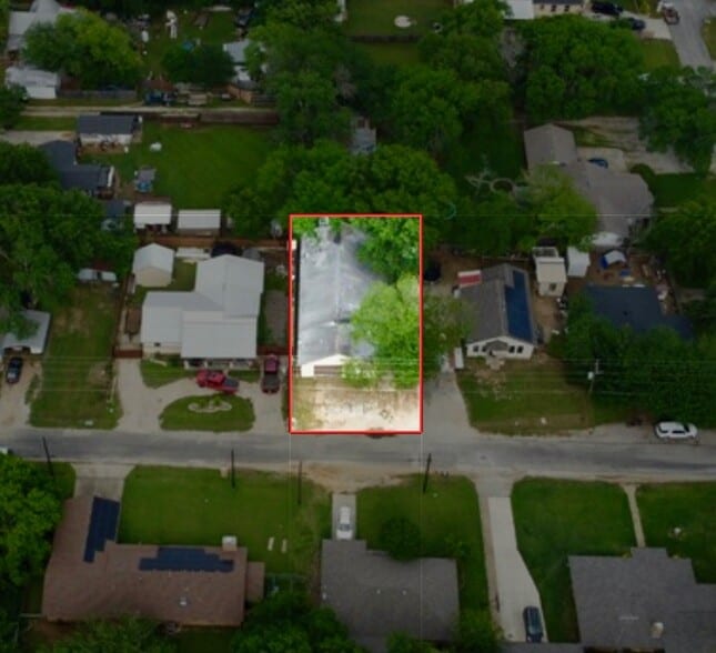 417 S Prairie St, Pilot Point, TX for sale - Building Photo - Image 3 of 8
