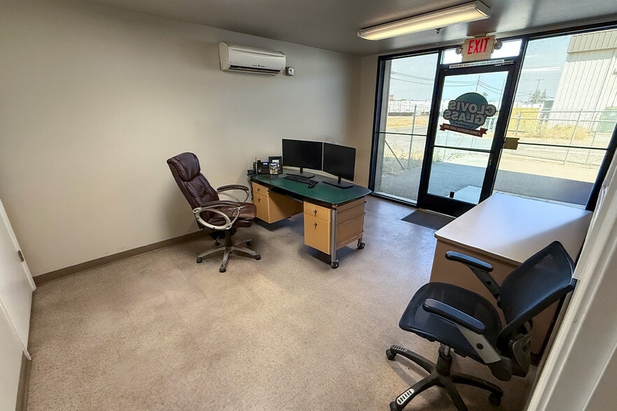 2773 E Malaga Ave, Fresno, CA for lease - Building Photo - Image 3 of 5
