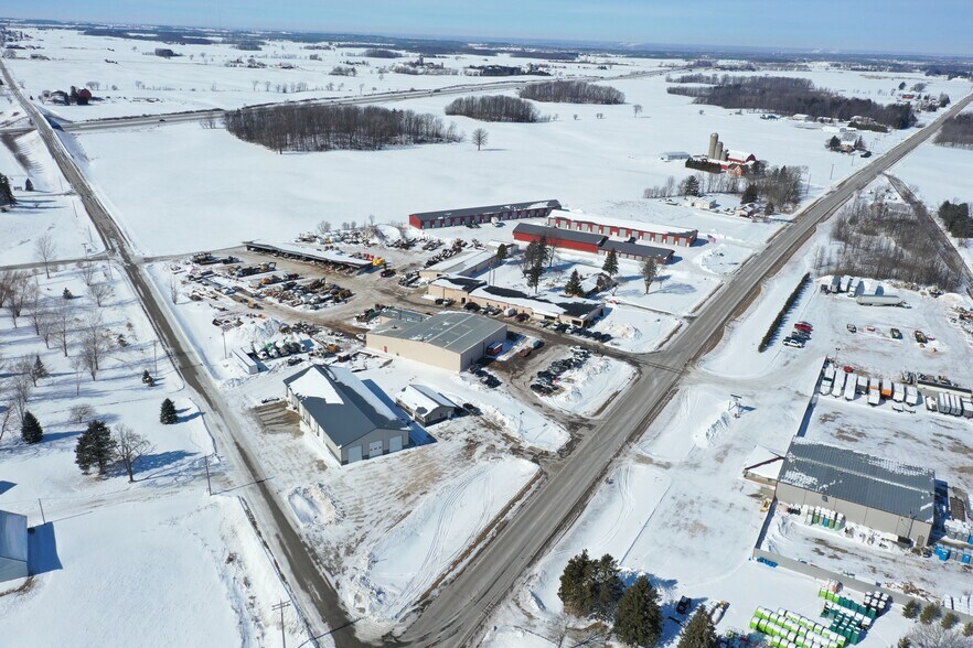Denmark Industrial Campus portefeuille de 2 propriétés à vendre sur LoopNet.ca - Photo du bâtiment - Image 3 de 7