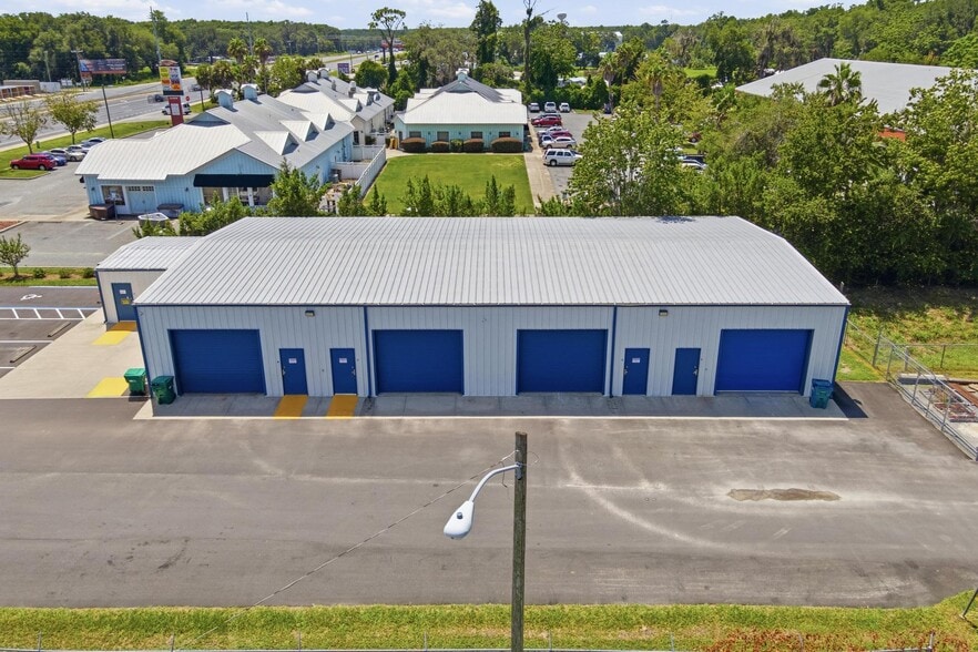 2450 S US Highway 27/441, Fruitland Park, FL for lease - Building Photo - Image 2 of 26