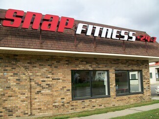 Plus de détails pour 420 W Main St, Carson City, MI - Commerce de détail à louer