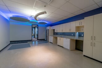 10835 120th St NW, Edmonton, AB for lease Interior Photo- Image 2 of 8