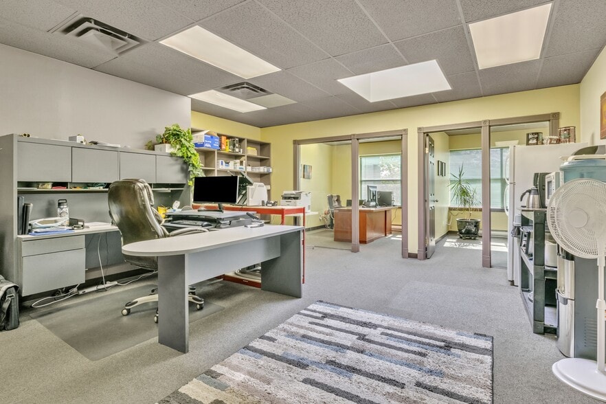 11871 Horseshoe Way, Richmond, BC for sale - Building Photo - Image 2 of 11