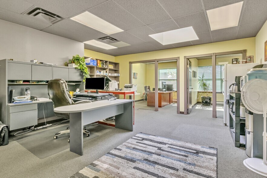 11871 Horseshoe Way, Richmond, BC à vendre - Photo du bâtiment - Image 3 de 11