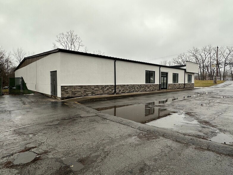 3310 Southwestern Blvd, Orchard Park, NY à louer - Photo du bâtiment - Image 2 de 20