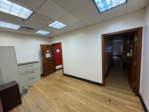 1113 Avenue J, Brooklyn, NY for lease Interior Photo- Image 2 of 9