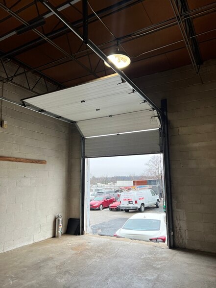 6427 Baltimore National Pike, Baltimore, MD for lease - Building Photo - Image 2 of 13