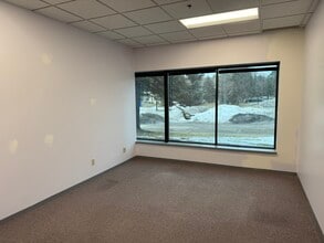 425 Etna St, Saint Paul, MN à louer Photo intérieure- Image 2 de 5