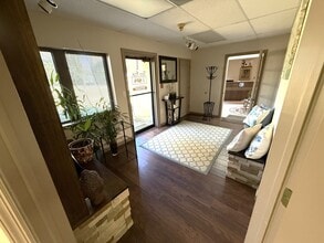 4731 Route 30, Greensburg, PA for lease Interior Photo- Image 1 of 10