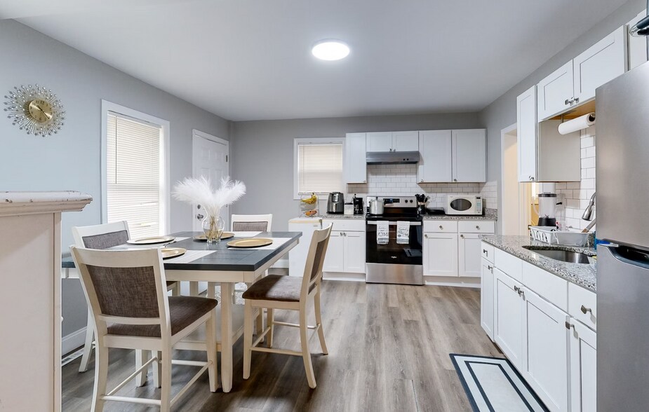 55 Pleasant St, Marlborough, MA à vendre - Photo du bâtiment - Image 2 de 11