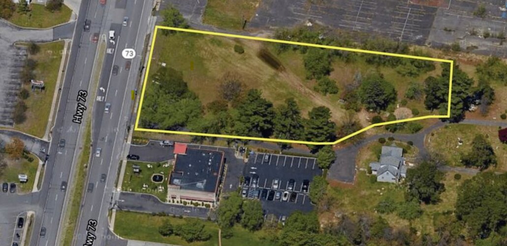 591 Route 73 N, Berlin, NJ à vendre Photo du bâtiment- Image 1 de 2